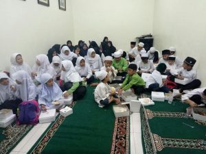Read more about the article Doa Bersama dan Haul Alm. Chairil Ambiya di YRLA
