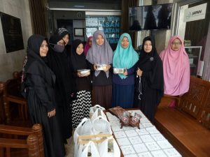 Read more about the article Penerimaan Sedekah Makanan dari Komunitas Lingkaran Sedekah Jumat