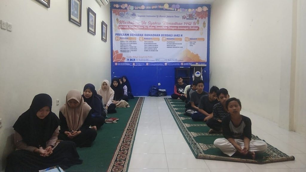 Ramadhan Bulan Al-Qur'an | Yayasan Anak Yatim di Jakarta