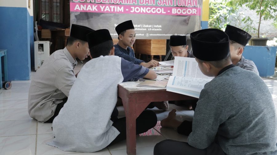 Read more about the article Lembaga Zakat di Jonggol Bogor