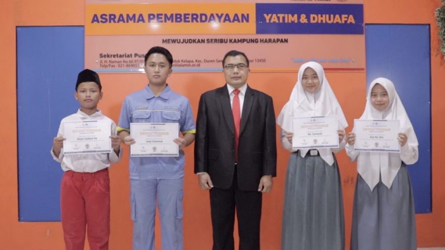 Read more about the article Wujudkan Mimpi Mereka Melalui Donasi Pendidikan Yatim